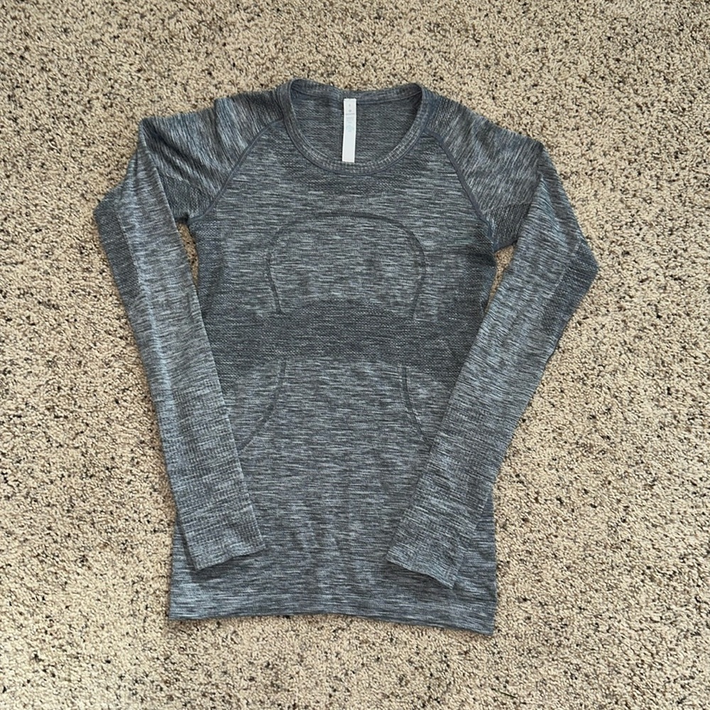 Lululemon Swiftly Tech Long Sleeve
